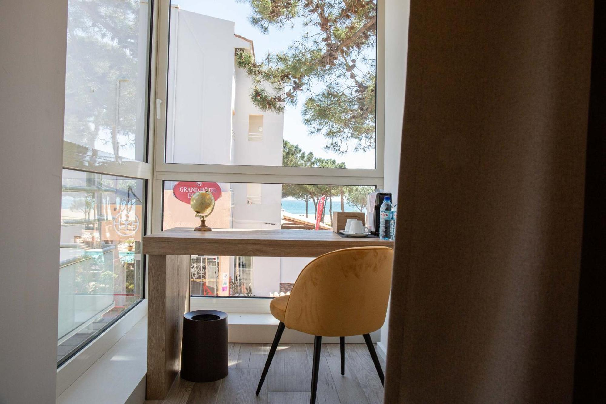 Grand Hotel Du Lido Argelès-sur-Mer Esterno foto